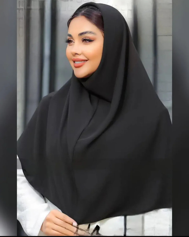 مقنعه مشکی بروجرد اعلا