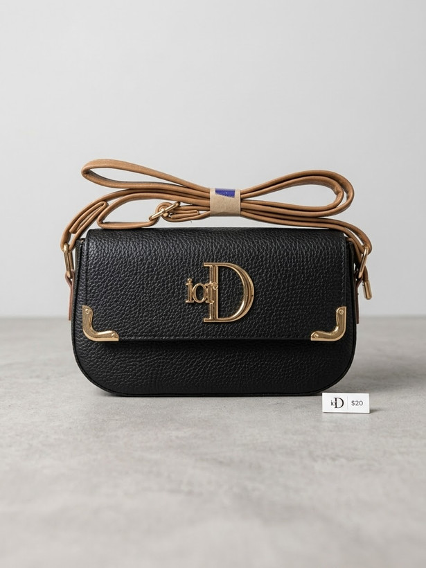 کیف پاسپورتی و رودوشی Dior_کیفیت تضمینی(یراق وارداتی)