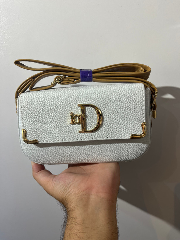 کیف پاسپورتی و رودوشی Dior_کیفیت تضمینی(یراق وارداتی)